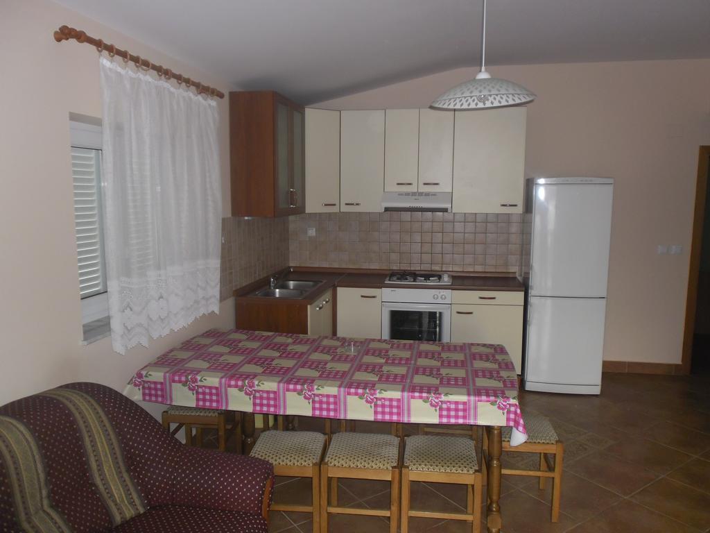Apartments Golubic Sveti Petar  Oda fotoğraf